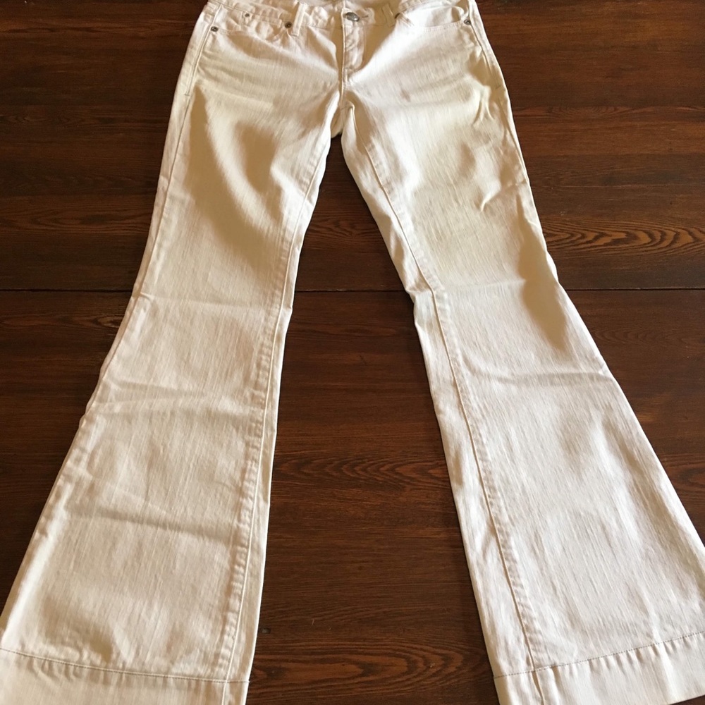 Martin+ Osa slim fit flare jeans